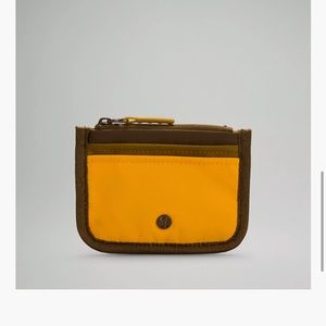 Lululemon True Identity Card Case
